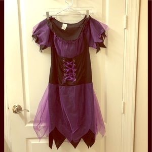 EUC Witch Halloween Costume